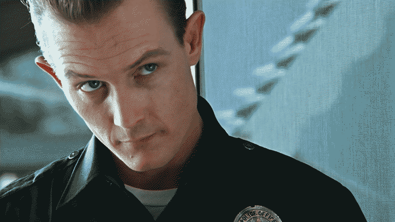 a headshot of the t-1000 from terminator 2. the one that can turn into liquid metal